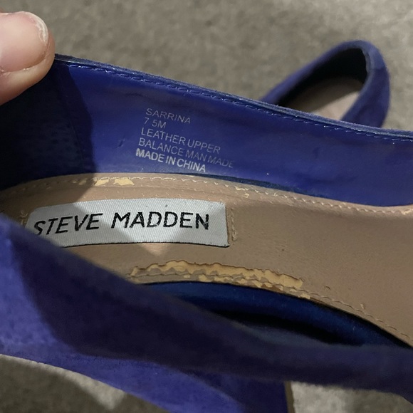 Royal blue Steve Madden suede pumps - Picture 5 of 5